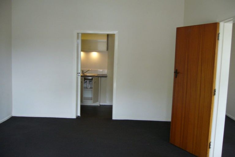 Photo of property in 54 Thompson Street, Mount Cook, Wellington, 6011