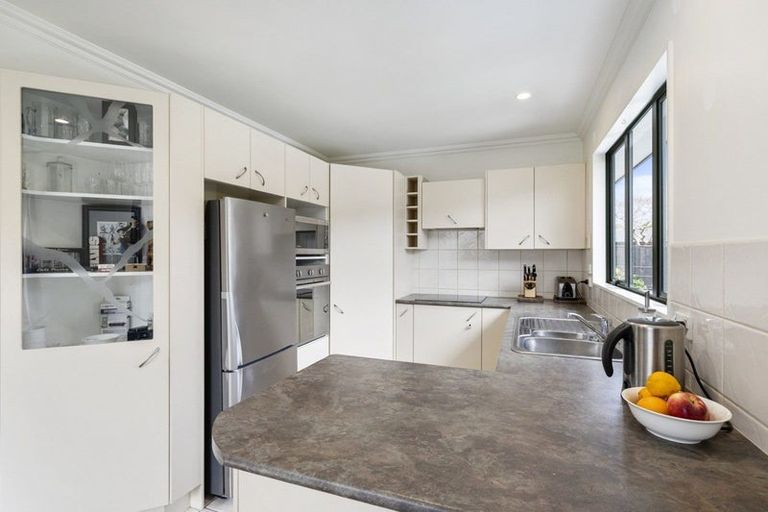 Photo of property in 36 Mary Huse Grove, Manor Park, Lower Hutt, 5019