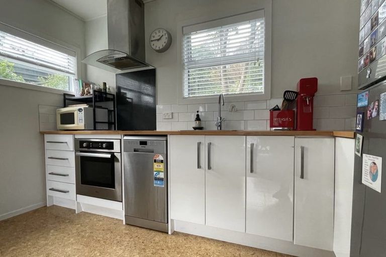 Photo of property in 16c Worcester Street, Wilton, Wellington, 6012