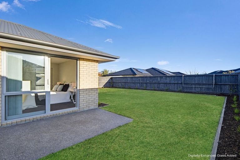 Photo of property in 35 Sutherland Drive, Kaiapoi, 7630