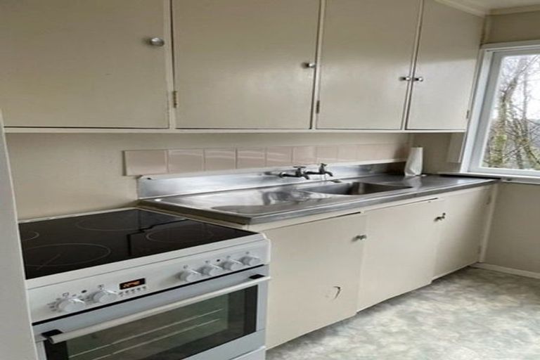 Photo of property in 3/30 Garden Road, Northland, Wellington, 6012