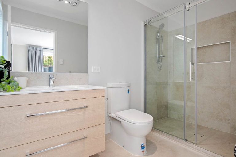 Photo of property in 37 Muster Road, Pukekohe, 2120