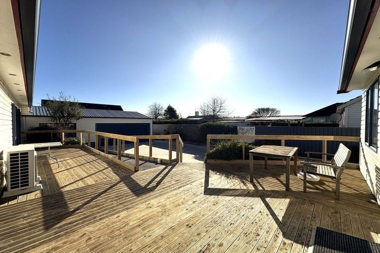 Photo of property in 24 Lanark Street, Balclutha, 9230