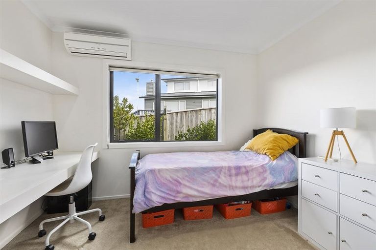 Photo of property in 93 Te Puia Drive, Aotea, Porirua, 5024