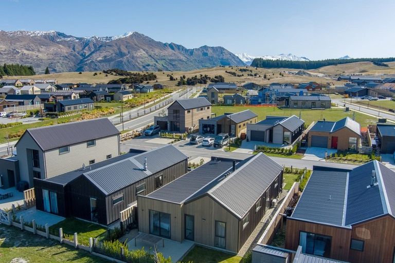 Photo of property in Northlake, 6 Gowanbrae Lane, Wanaka, 9305