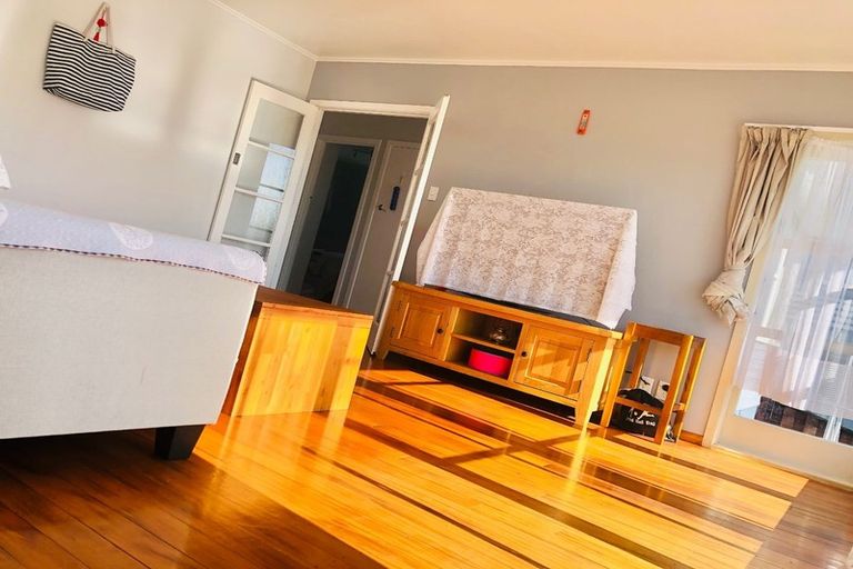 Photo of property in 11 Bishopgate Street, Birkdale, Auckland, 0626