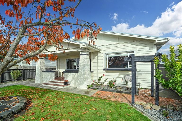 Photo of property in 702 Methuen Street, Saint Leonards, Hastings, 4120