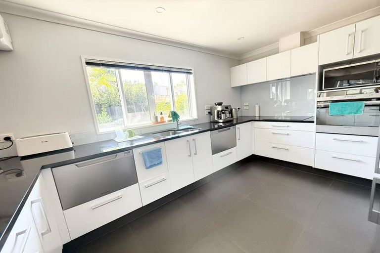 Photo of property in 17a Union Road, Howick, Auckland, 2014