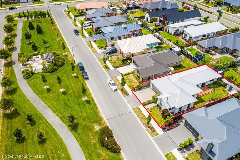 Photo of property in 32 Lansdowne Way, Rolleston, 7615