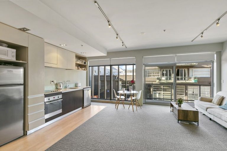 Photo of property in Revolucion Apartments, 105e/28 Torrens Terrace, Mount Cook, Wellington, 6011