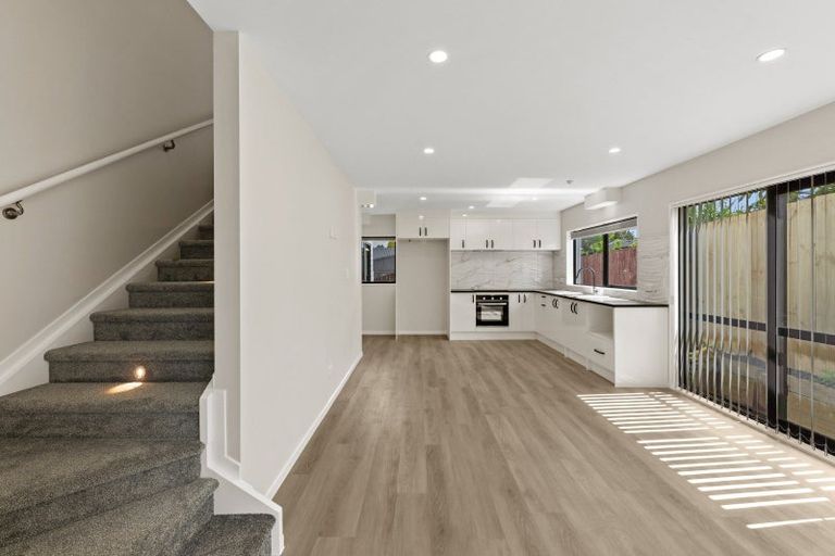 Photo of property in 4c Burbank Avenue, Manurewa, Auckland, 2102