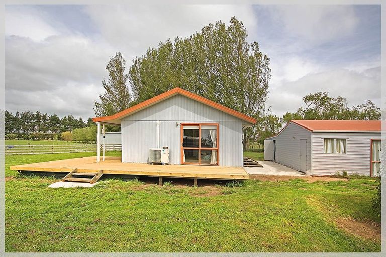 Photo of property in 296 Motuiti Road, Foxton, 4891