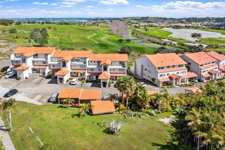 Photo of property in Santa Rosa, 52/340 Gulf Harbour Drive, Gulf Harbour, Whangaparaoa, 0930