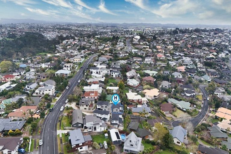 Photo of property in 152b Luckens Road, West Harbour, Auckland, 0618