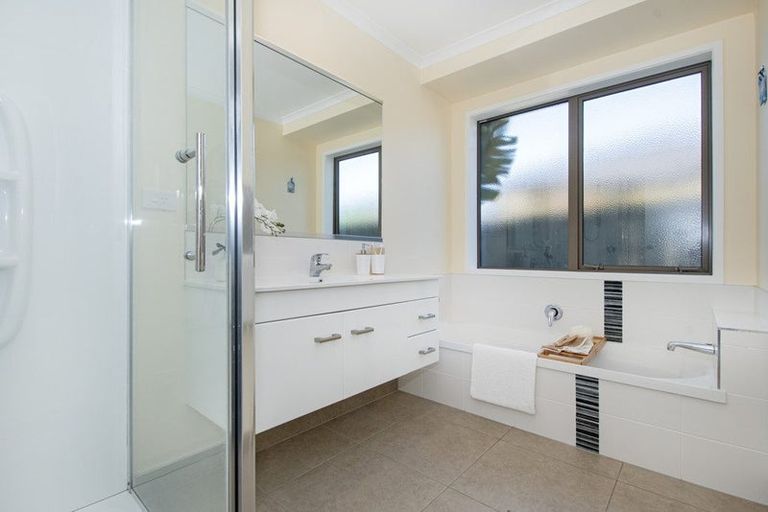 Photo of property in 45 Wairau Drive, Tikipunga, Whangarei, 0112