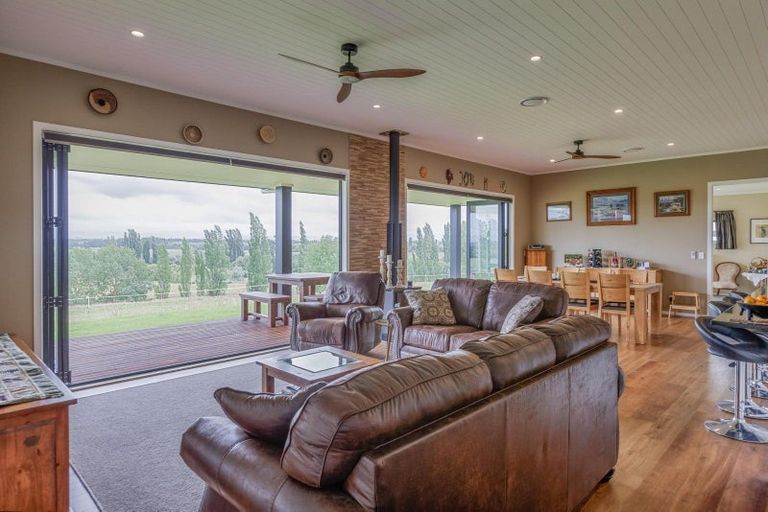 Photo of property in Maharakeke Road, Waipukurau, 4281