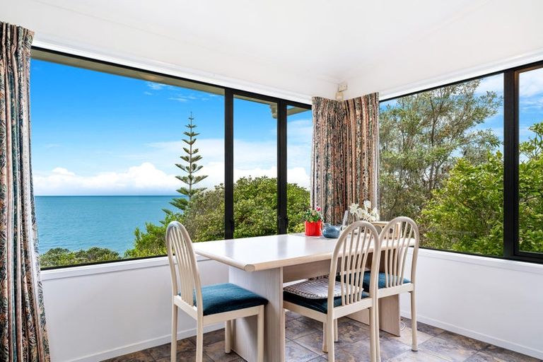 Photo of property in 8 Northview Road, Stanmore Bay, Whangaparaoa, 0932