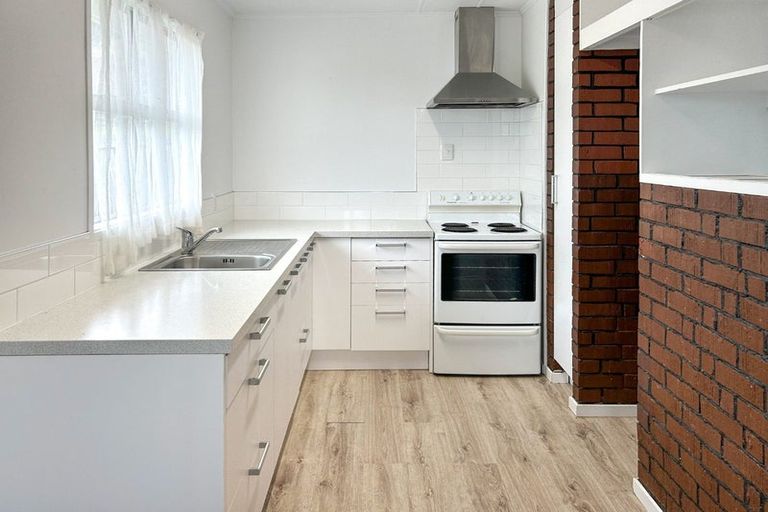 Photo of property in 20 Leslie Avenue, Western Heights, Rotorua, 3015