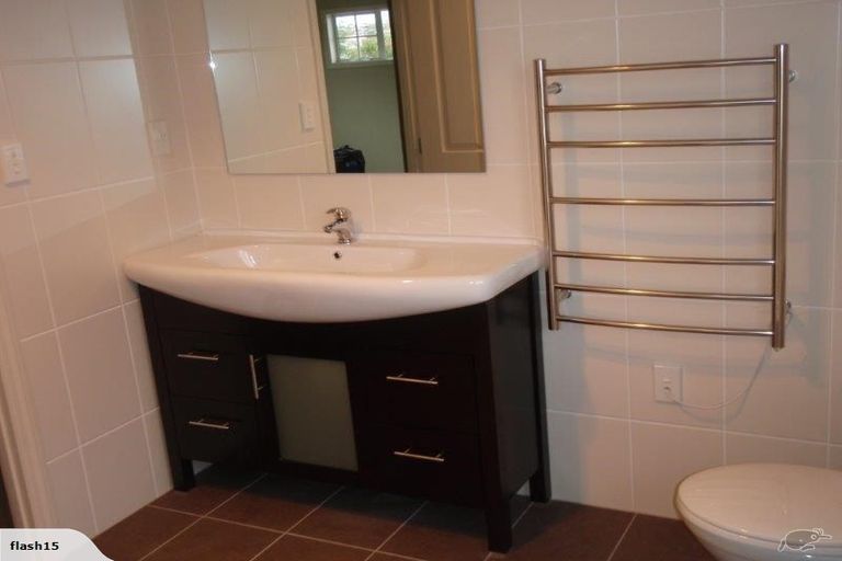 Photo of property in 17c Forest Hill Road, Henderson, Auckland, 0612