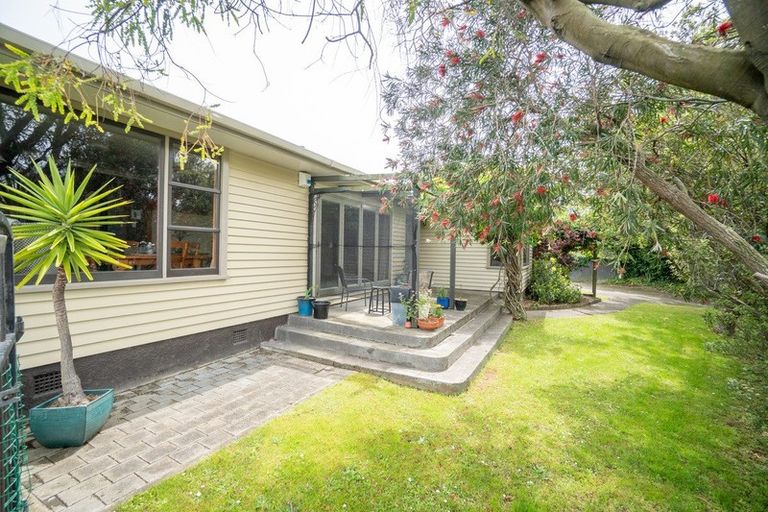 Photo of property in 8 Flint Street, Milson, Palmerston North, 4414