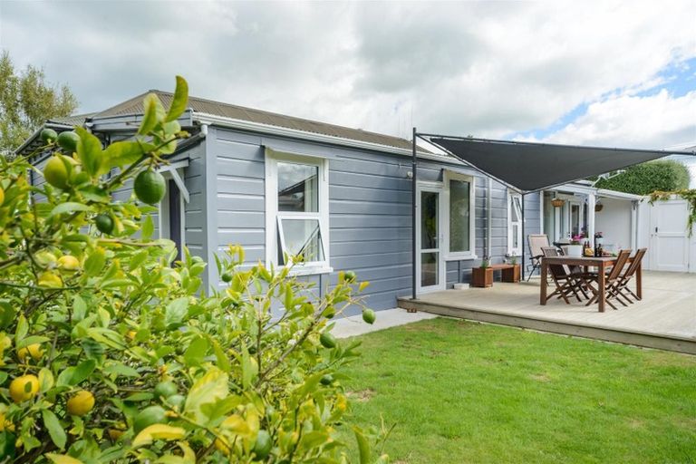 Photo of property in 30 Signal Street, Marton, 4710