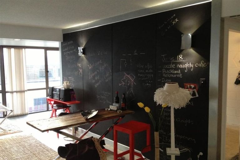 Photo of property in 40 Maunganui Road, Mount Maunganui, 3116