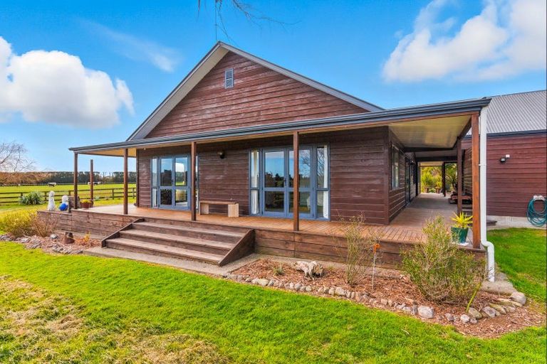 Photo of property in 70 Joblins Road, Levin, 5571