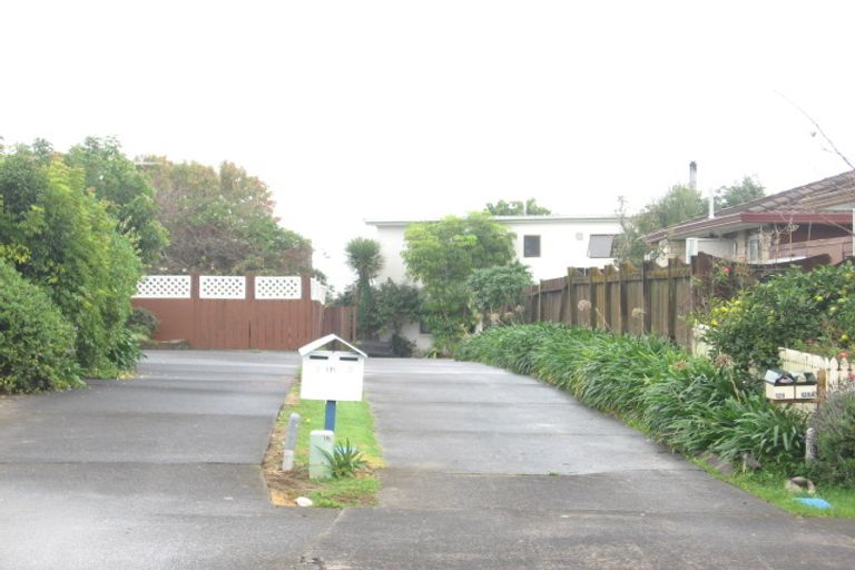 Photo of property in 129 Pigeon Mountain Road, Half Moon Bay, Auckland, 2012