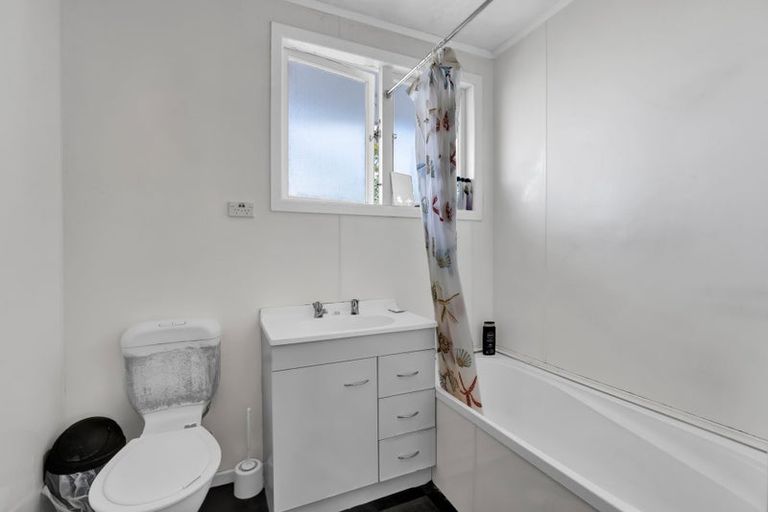 Photo of property in 27a Rimu Street, Inglewood, 4330