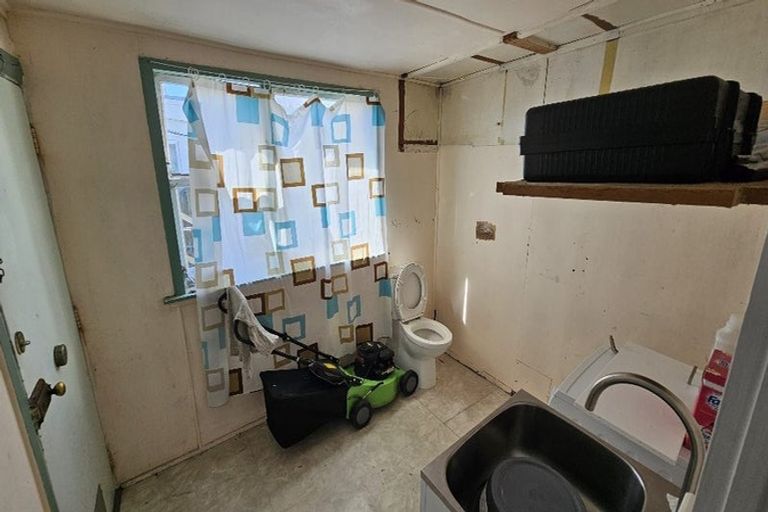 Photo of property in 53 Ross Street, Kilbirnie, Wellington, 6022