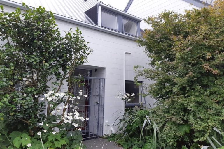 Photo of property in Cornwall Gardens, 14/27 Cornwall Street, St Albans, Christchurch, 8014