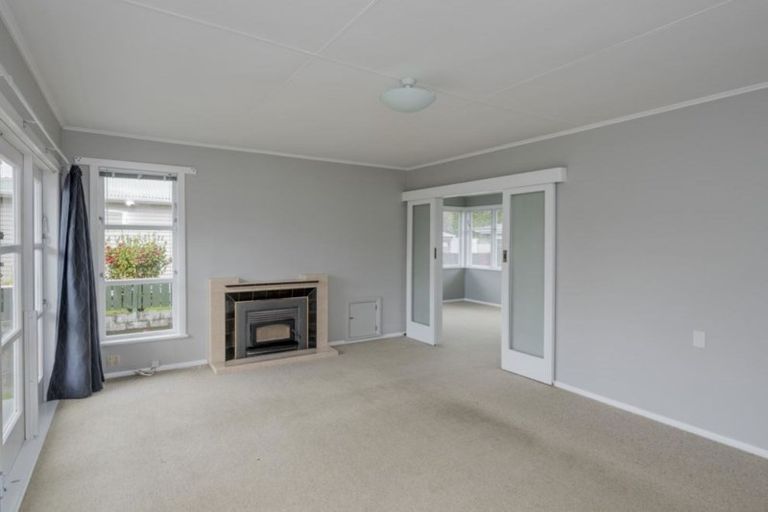 Photo of property in 51 Graham Street, Levin, 5510