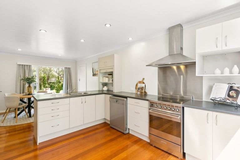 Photo of property in 33a Campbell Street, Karori, Wellington, 6012