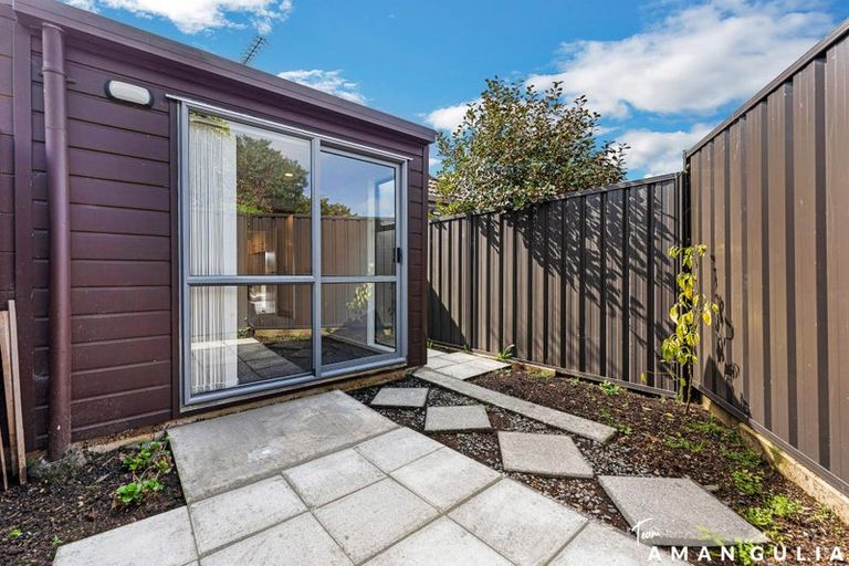 Photo of property in 327cc Hobsonville Road, Hobsonville, Auckland, 0618