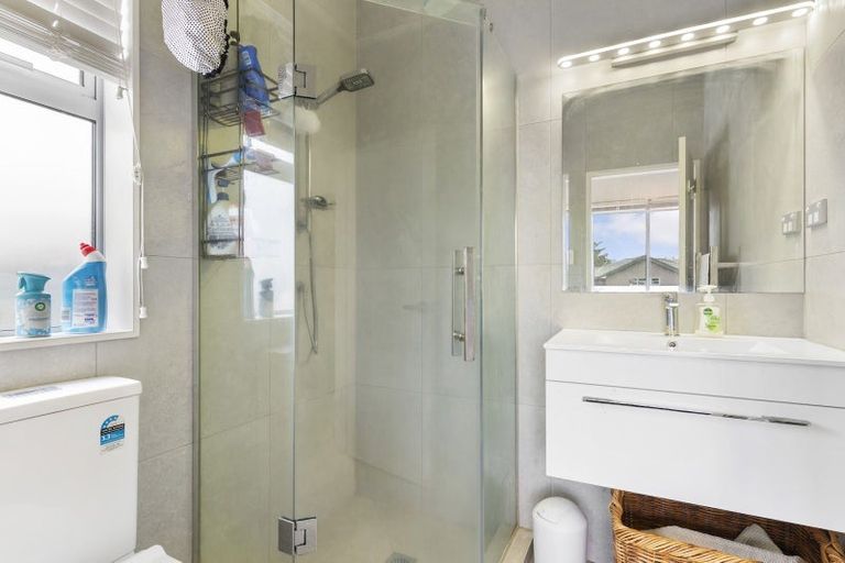 Photo of property in 35 Harriet Johnston Drive, Pokeno, 2402