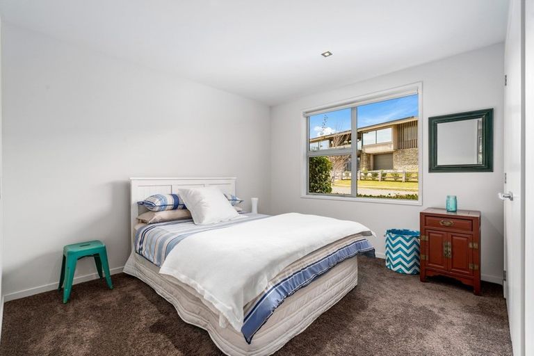 Photo of property in 20 Greenbelt Place, Wanaka, 9305
