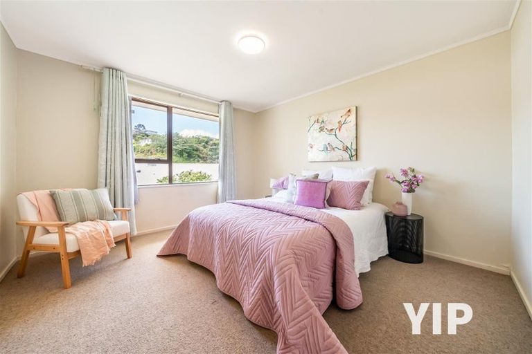 Photo of property in 93a Broderick Road, Johnsonville, Wellington, 6037