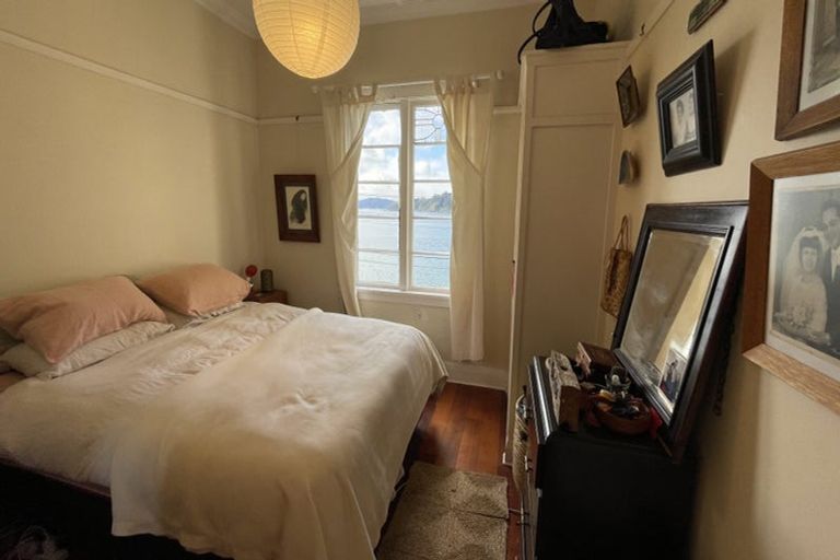 Photo of property in 136u1 Evans Bay Parade, Roseneath, Wellington, 6021