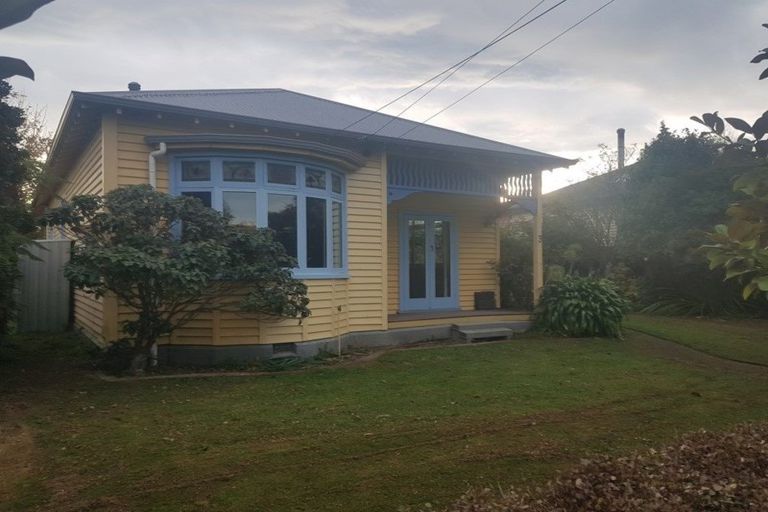 Photo of property in 3 Cleveland Street, Edgeware, Christchurch, 8013