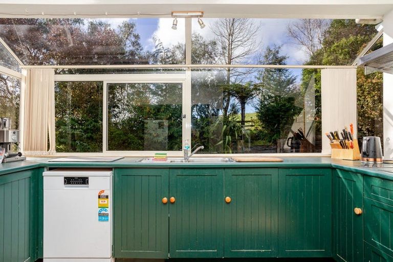 Photo of property in 38 Beatty Road, Dannevirke, 4978
