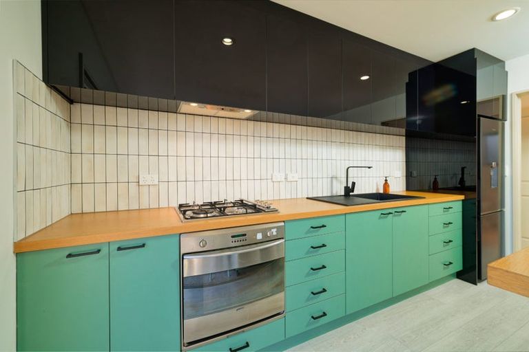 Photo of property in 48 Kotare Place, South Bay, Kaikoura, 7300