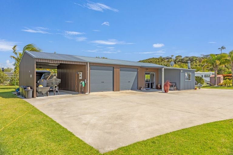 Photo of property in 8 Te Ranginui Place, Karikari Peninsula, Kaitaia, 0483