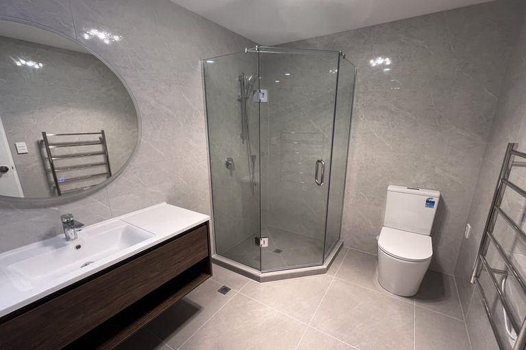 Photo of property in 1 Ahunga Road, Karaka, Papakura, 2113