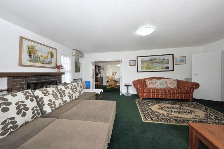 Photo of property in 168 Maidstone Road, Avonhead, Christchurch, 8042