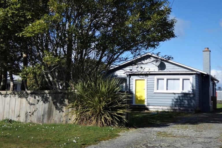 Photo of property in 132 Livingstone Street, Hokitika, 7810
