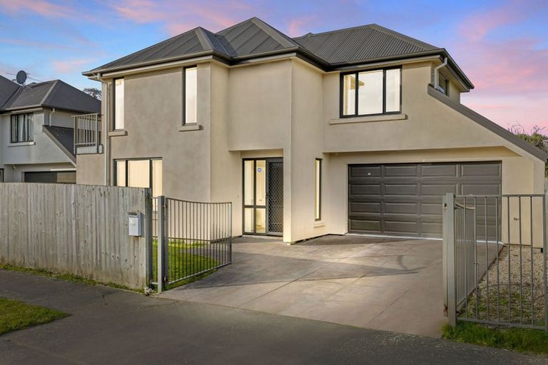 Photo of property in 1a Trist Place, Edgeware, Christchurch, 8013