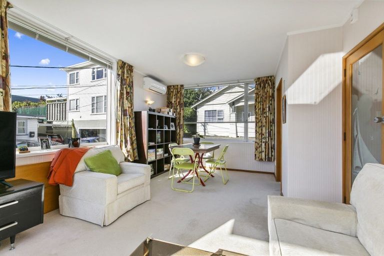 Photo of property in 157a Ohiro Road, Brooklyn, Wellington, 6021