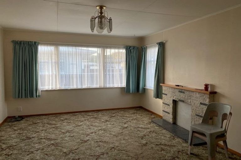 Photo of property in 22 Karamu Crescent, Wainuiomata, Lower Hutt, 5014