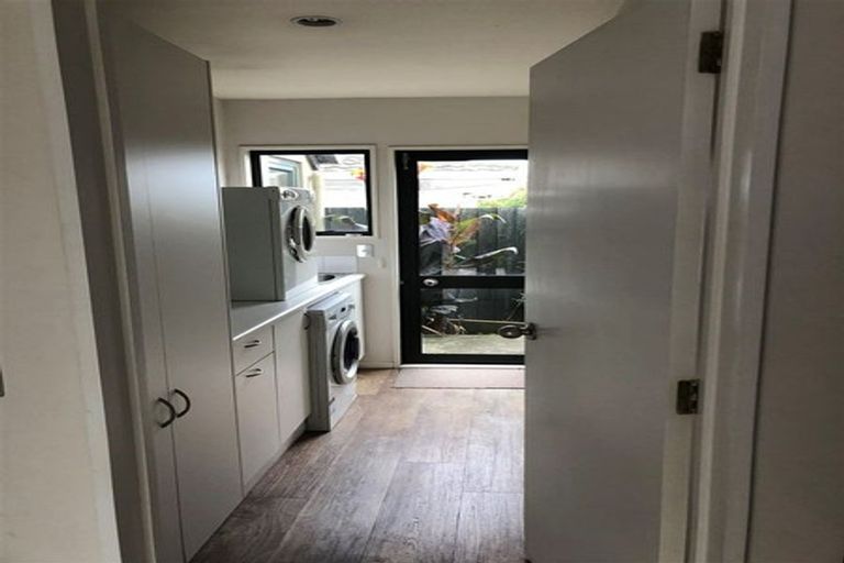 Photo of property in 165 Peverel Street, Riccarton, Christchurch, 8041