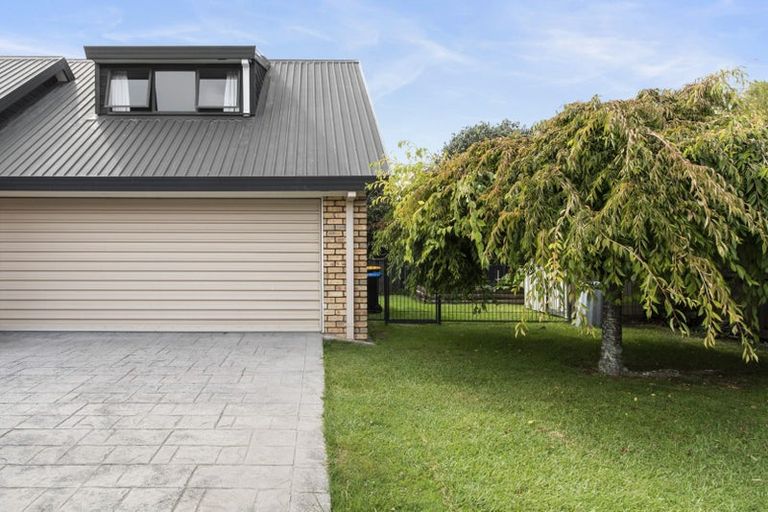 Photo of property in 93 Taylor Street, Cambridge, 3434